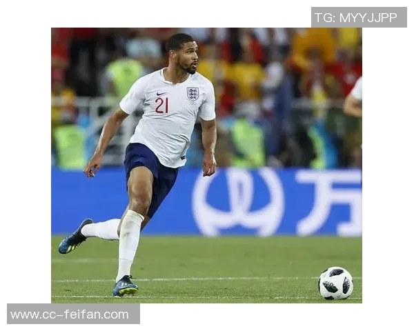 奇克重返英格兰国家队七年后获赠纪念帽子表达喜悦之情